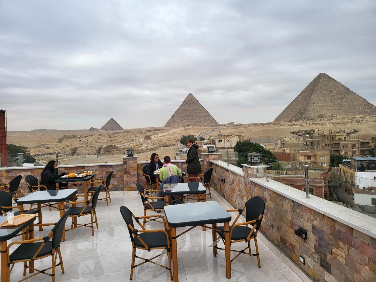 Steps In Pyramids View Kafret el-Gabal Exterior foto